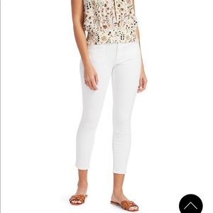 NWT Mother The Looker Crop size 30